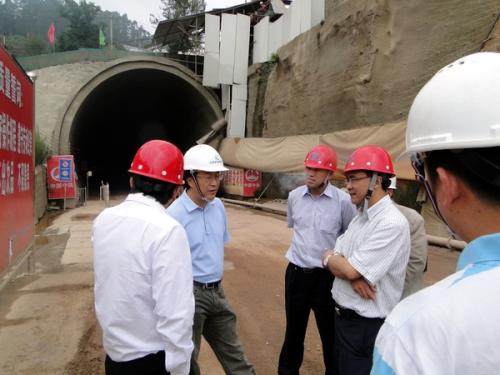 昆明渝申電力電纜有限公司與以下公司成立建筑材料合作供應(yīng)商中鐵八局集團(tuán)昆明鐵路建設(shè)有限公司(2015年07月16日昆明馬街摩爾城項(xiàng)目)